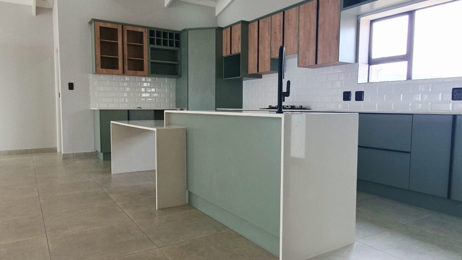 3 Bedroom Property for Sale in Dana Bay Western Cape